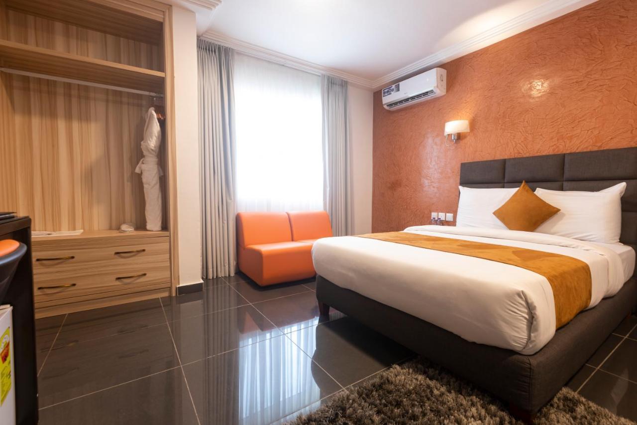 Airport View Hotel Accra Exteriör bild