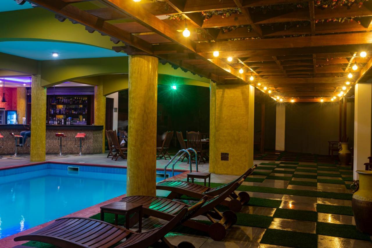 Airport View Hotel Accra Exteriör bild