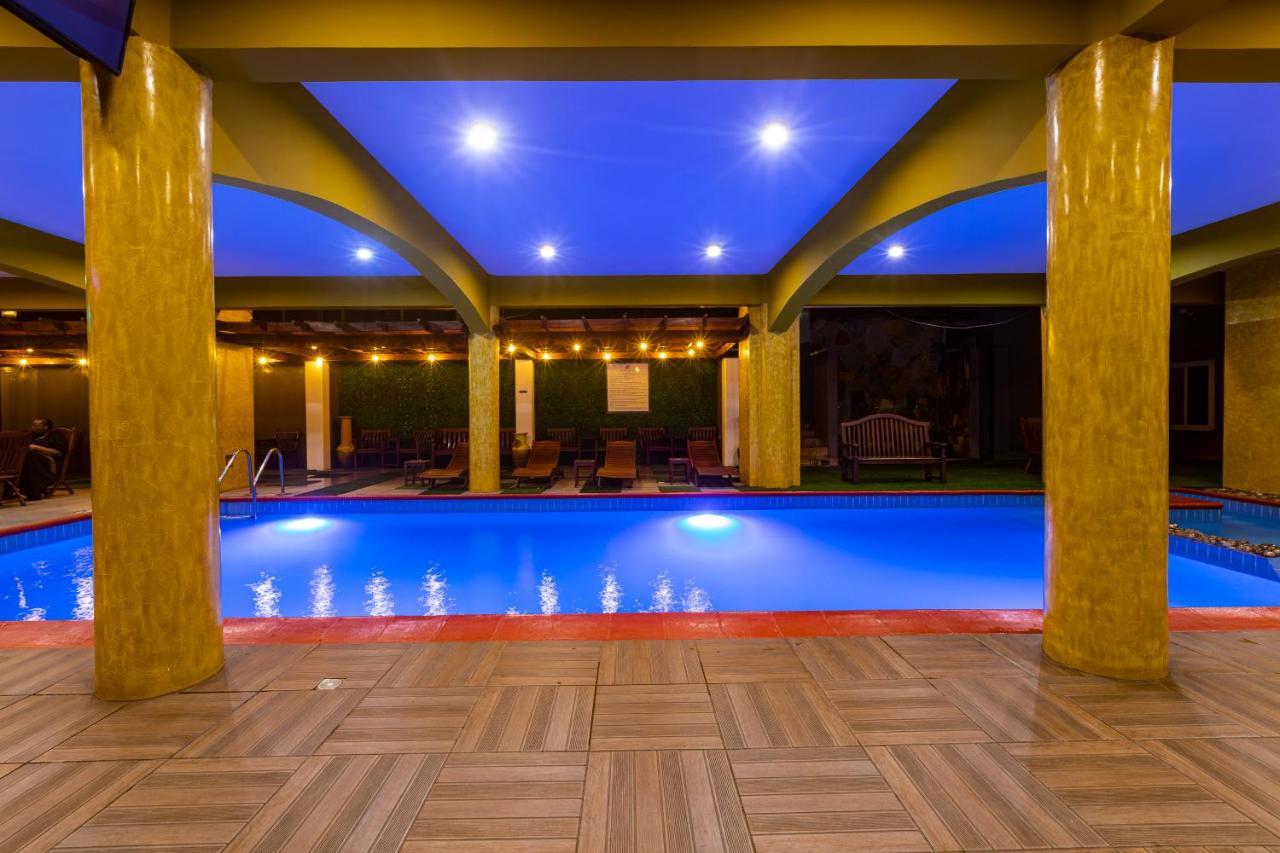 Airport View Hotel Accra Exteriör bild
