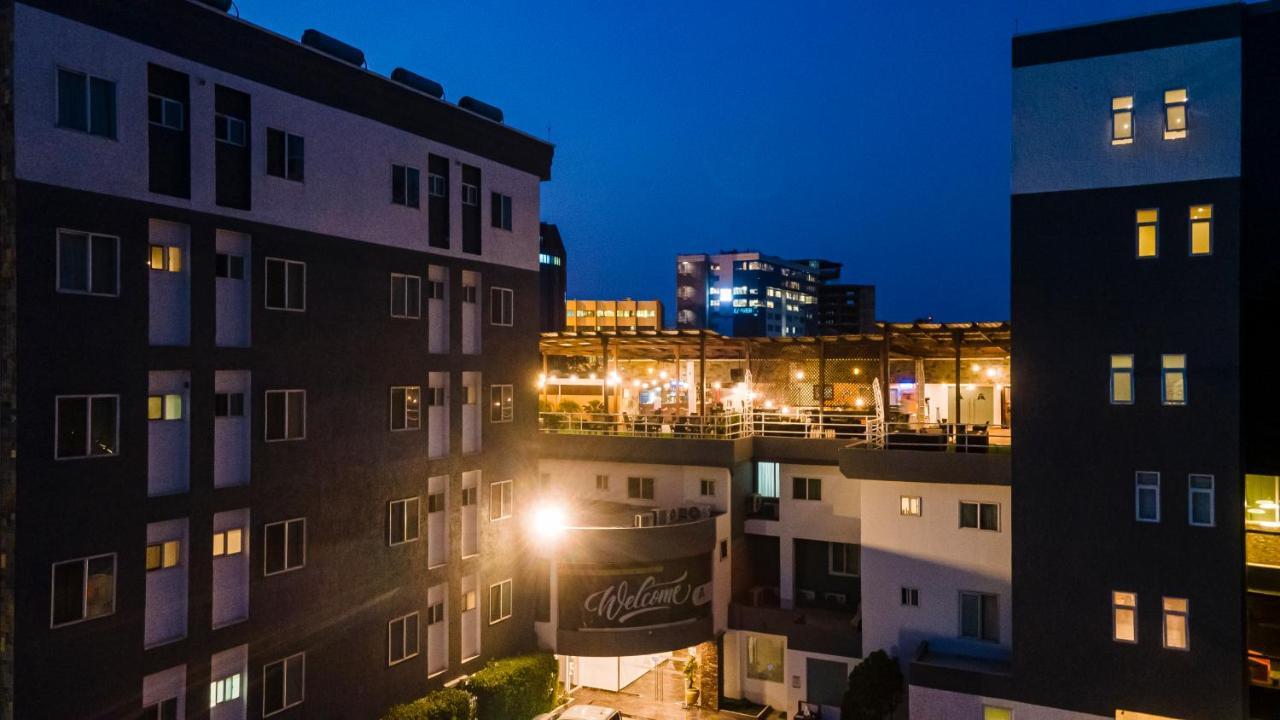 Airport View Hotel Accra Exteriör bild